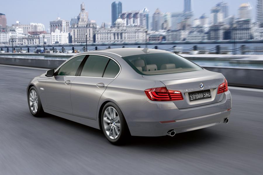  BMW 5-Series Long-Wheelbase 2010 года  (CN) (фото 57 из 77)